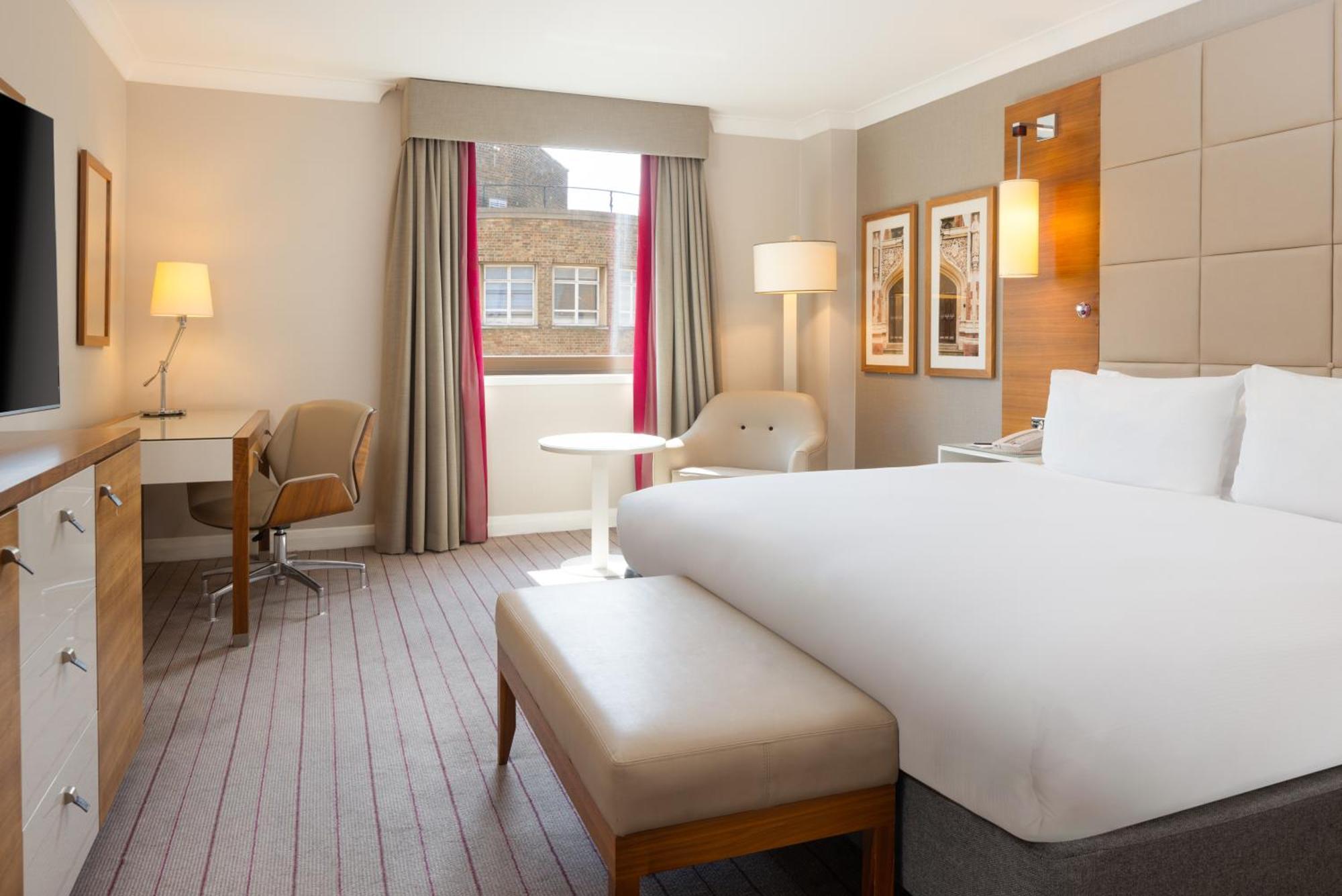 Hilton Cambridge City Centre Exterior photo